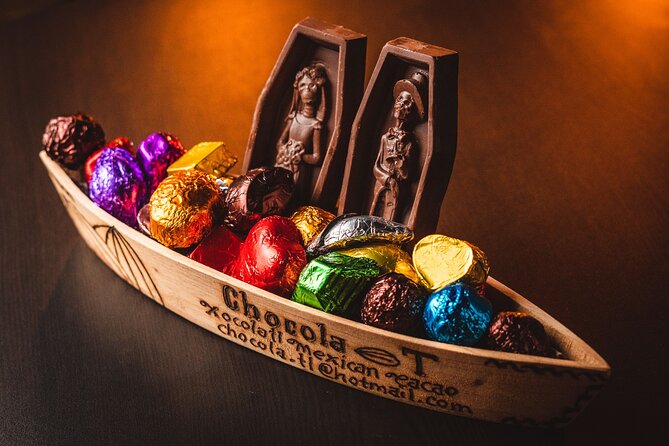 San Jose del Cabo Art Walk, Beer Tasting &Chocolate Demonstration - Chocolate Demo at Chocola-T: Bean-to-Bar Lessons Plus Real Tastes