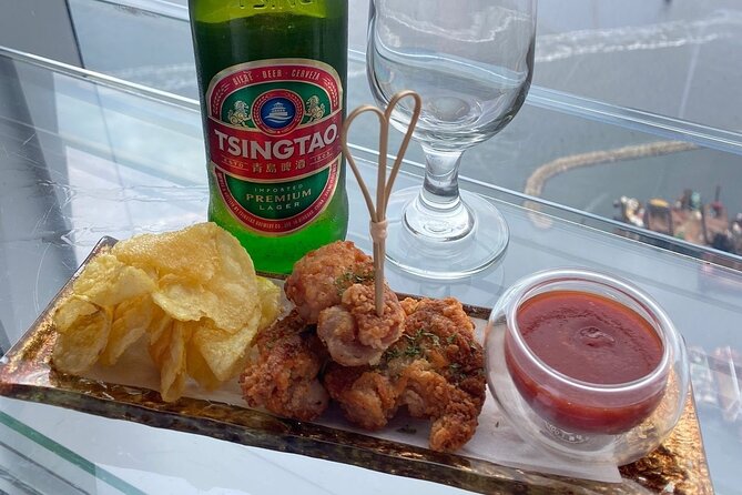 sky100 Ticket includes Fried Chicken Bites & Beer at Cafe100 - Victoria Harbour Through Glass: Timing your sunset and night lights