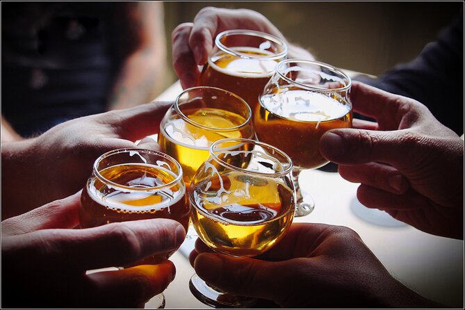 Small group - Napier Premium Winery , Beer & Cider + 5.5h to 6h. - What you’ll taste: wine, beer, and cider in one plan