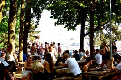 Sunny Beer garden tour - Academy of Fine Arts Beer Garden: Drinks With a View
