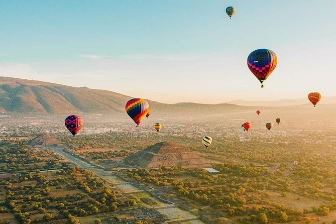 Sunrise at Teotihuacan: Balloon, Food & Beer - The sunrise balloon flight: the view, the timing, and the comfort basics