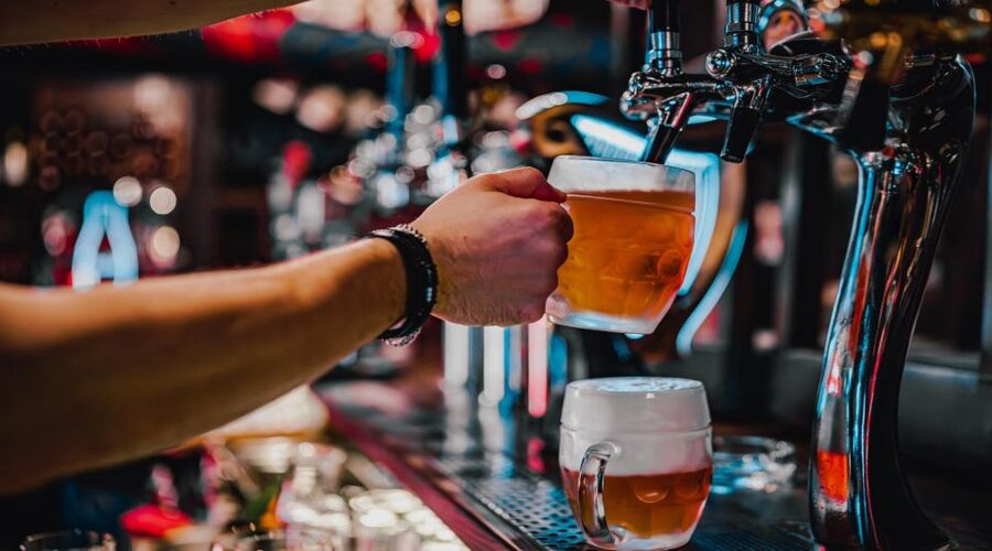 Swedish Beer Tasting Tour in Stockholm Old Town Pubs - Beer sizes, pacing, and how to plan your rest-of-night