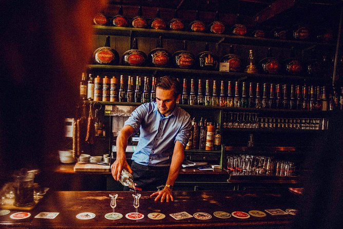 The Ultimate Craft Beer Adventure in Amsterdam! - Proeflokaal Arendsnest: 52 Dutch Craft Beers on Tap