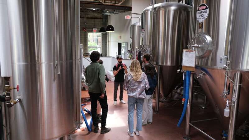 Vancouver: Craft Beer Tasting and Neighborhood Culture Crawl - How the 12-beer tasting works without frying your palate