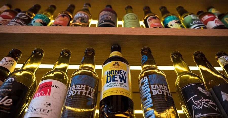 Vienna: Craft Beer Tasting Experience with Local Snacks - Austrian beer history and production—what you actually need to know