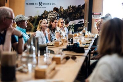 Waiheke 'FLAVOURS' of lunch Wine Oil Beer Spirits max 11 clients - Casita Miro wines: what to expect from the tasting style